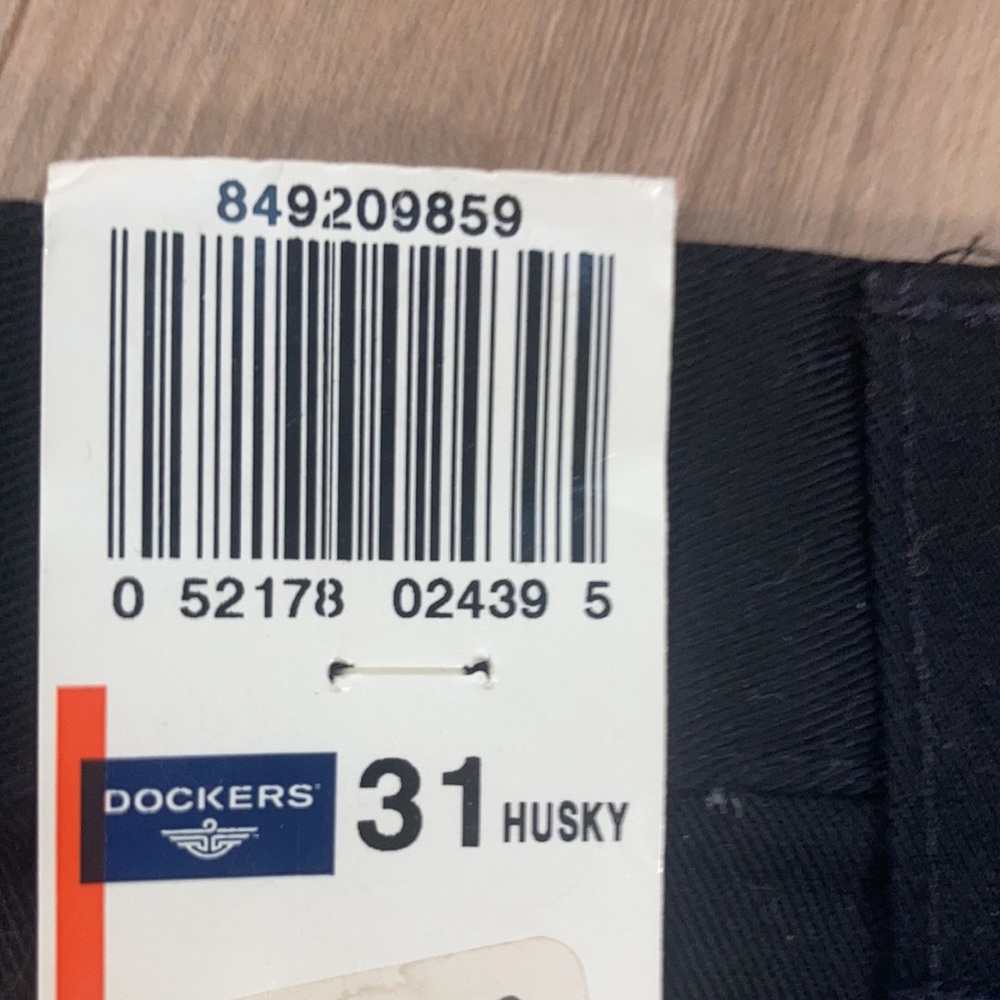 Dockers pleated 100% cotton black pant size 31  Husky - Picture 9 of 12